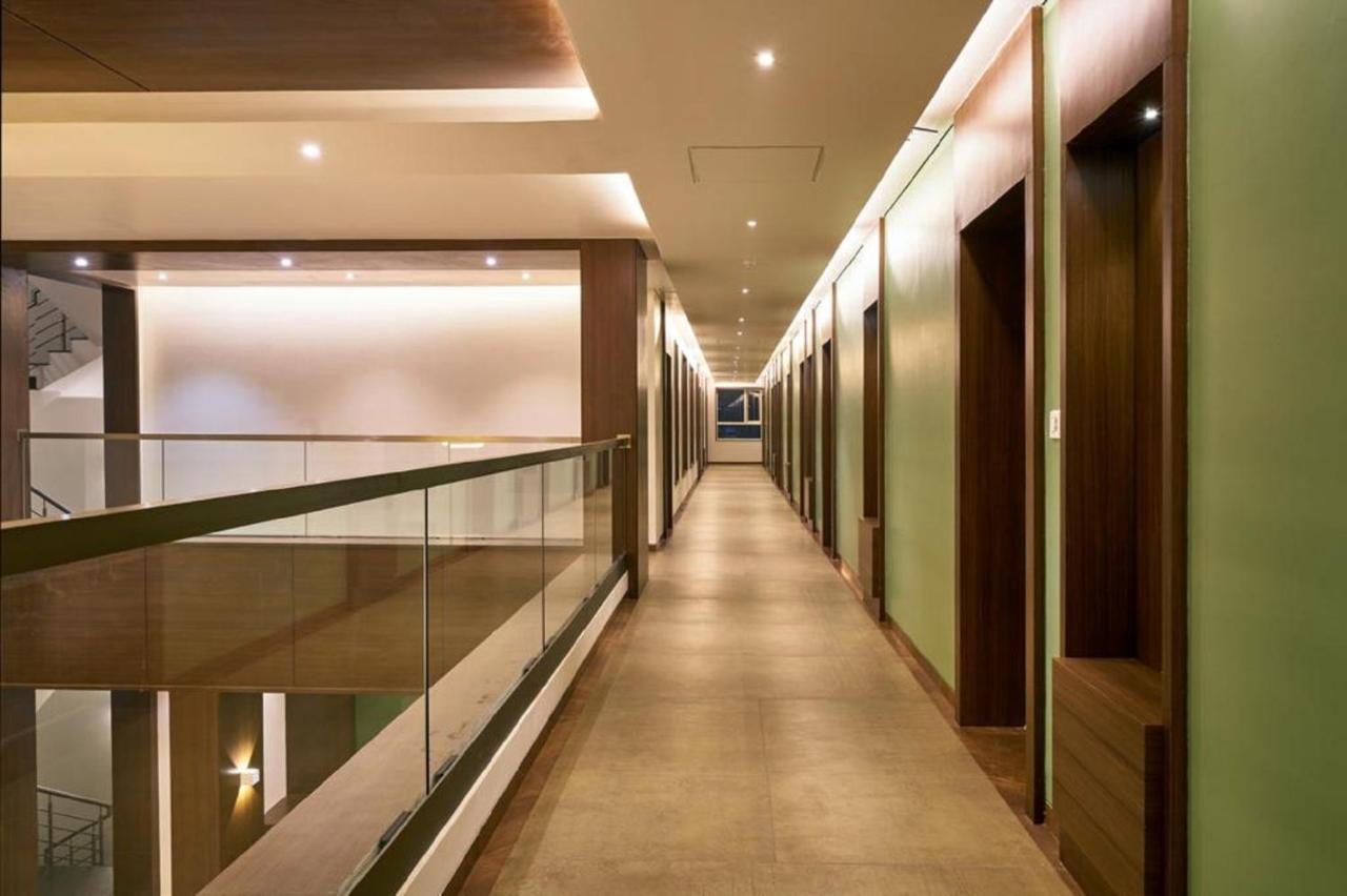 Hotel Shlok Kolhapur Dış mekan fotoğraf