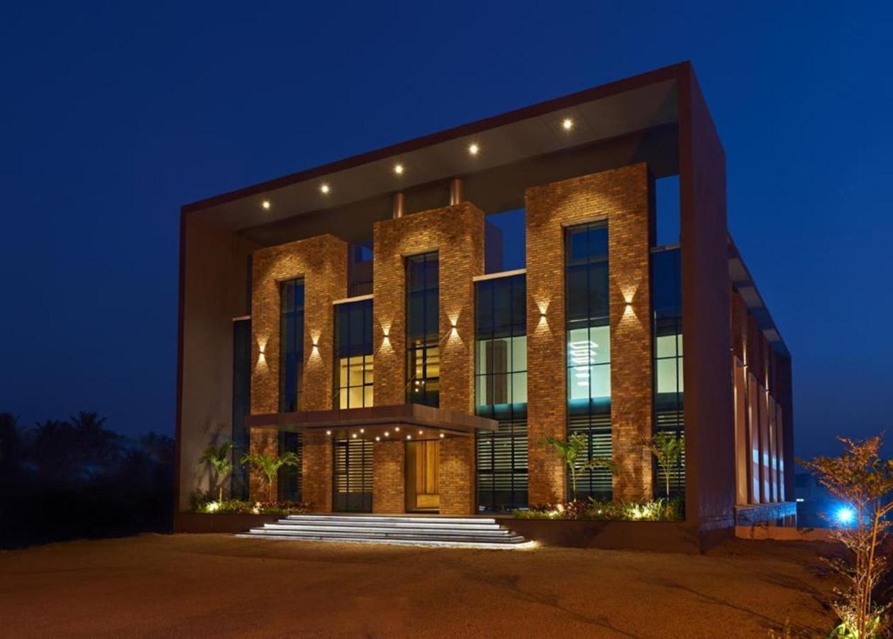 Hotel Shlok Kolhapur Dış mekan fotoğraf